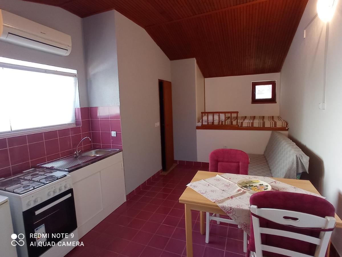Studio Apartman เปรมันตูรา ภายนอก รูปภาพ