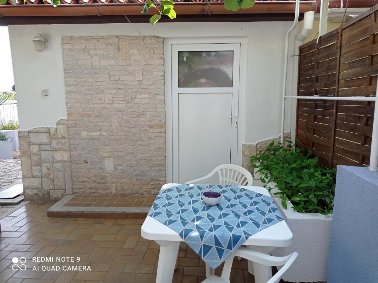 Studio Apartman เปรมันตูรา ภายนอก รูปภาพ